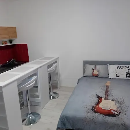 Alejapark Apartament *